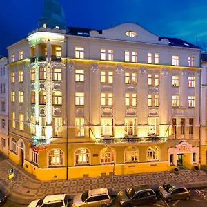 Theatrino 4*, Praha Česká republika